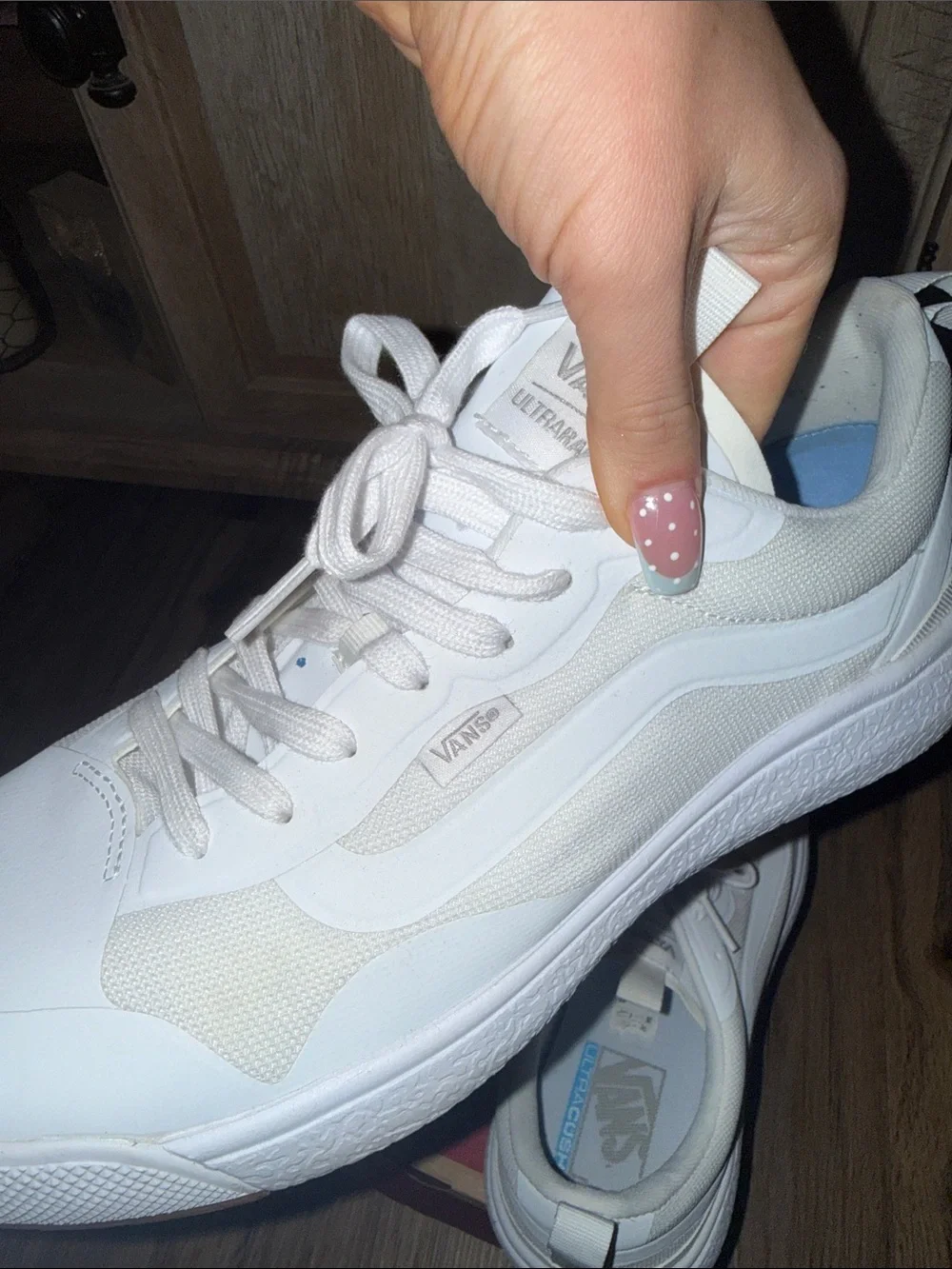 Vans UltraRange Men’s White Sneakers